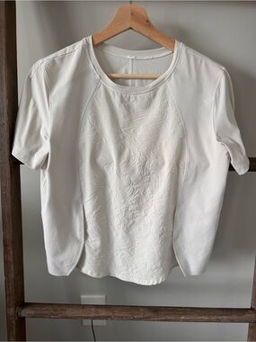 lululemon athletica White Short Sleeve Tee with Subtle Texture